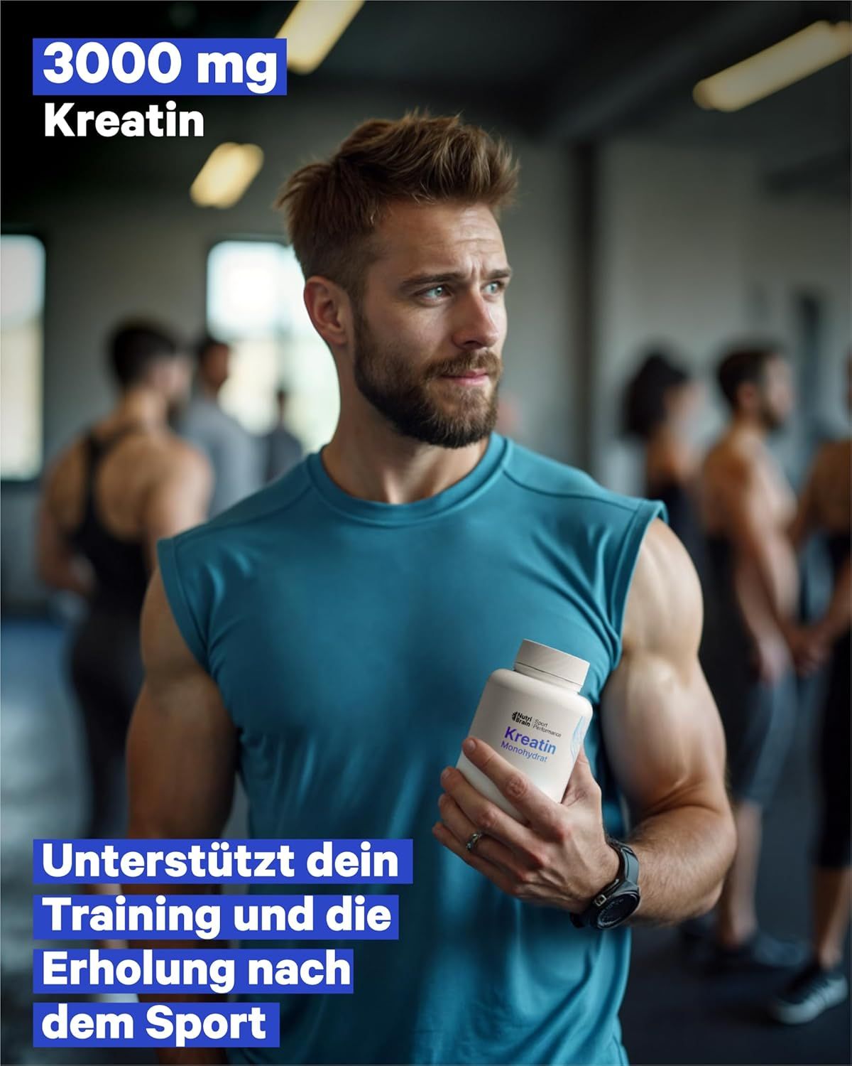Mann mit Kreatin-Monohydrat-Tablettenflasche im Fitnessstudio.