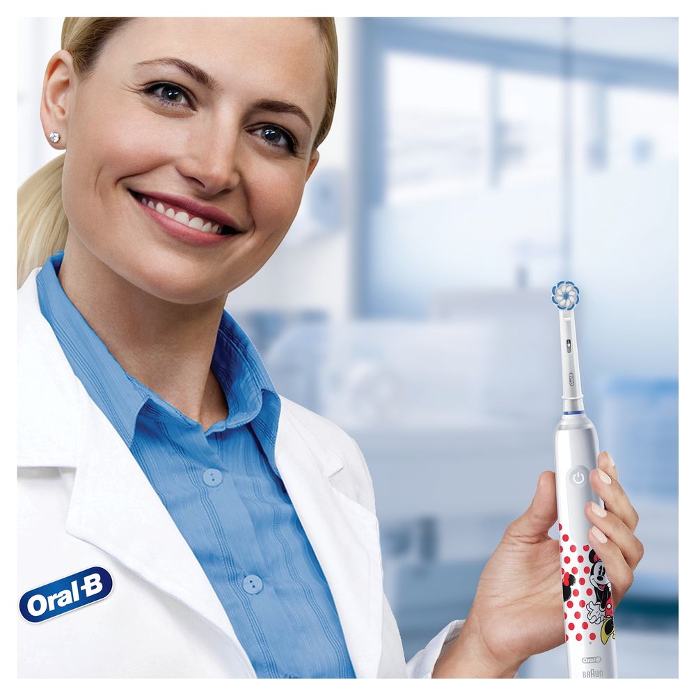 Oral-B - Elektrische Zahnbürste "Vitality Kids - Minnie Mouse" in Weiß
