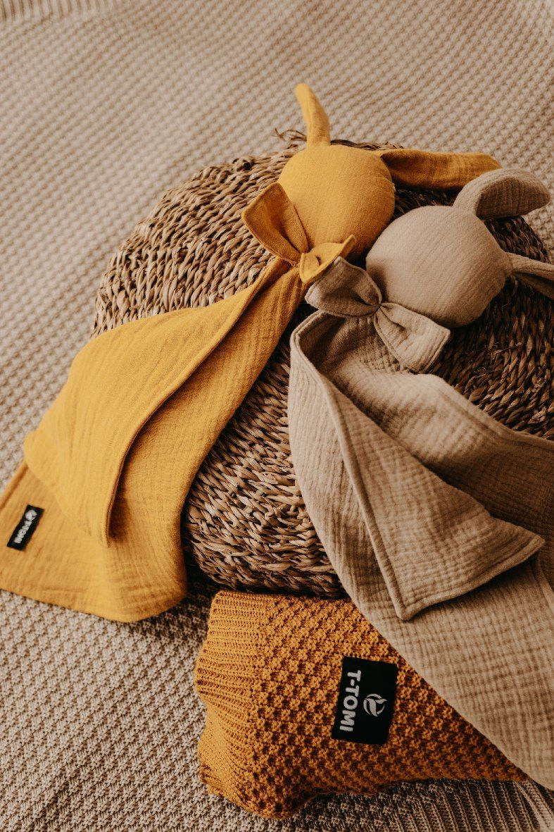 T-TOMI Gestrickte Decke Sand