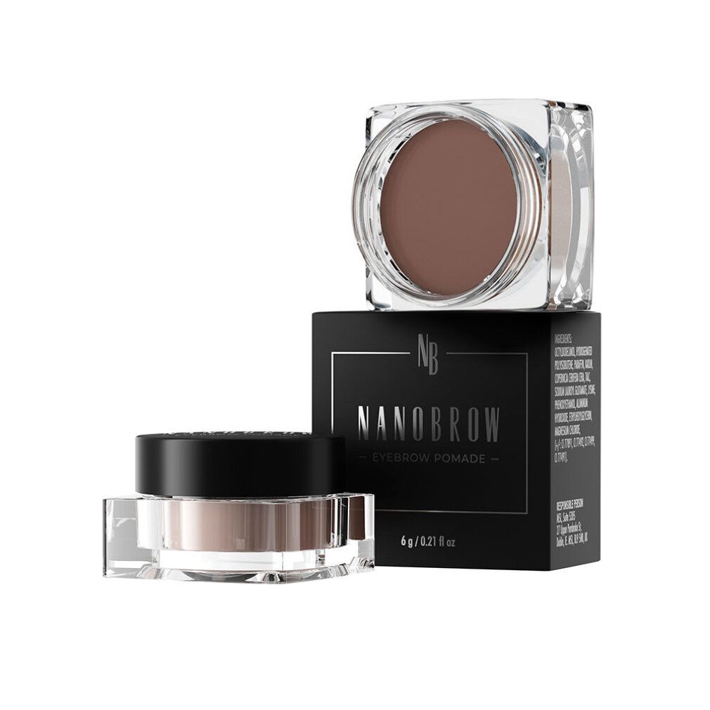 Nanobrow Augenbrauen Pomade in dunklem Braun, in einem transparenten Glasbehälter mit schwarzem Deckel, neben der Verpackung.