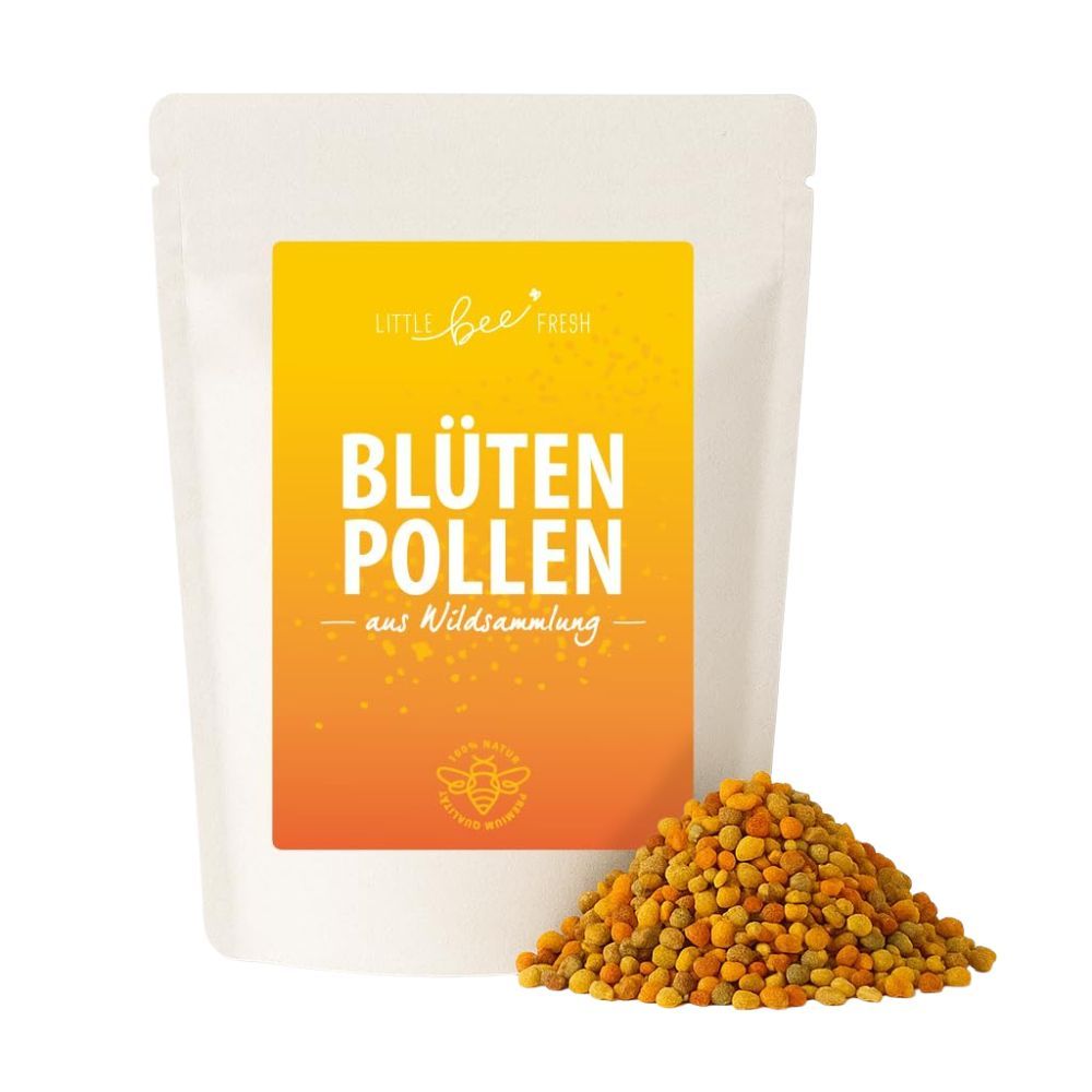 Weiße Tüte mit gelb-orangem Etikett. Aufschrift: BLÜTEN POLLEN aus Wildsammlung. Daneben Blütenpollen.