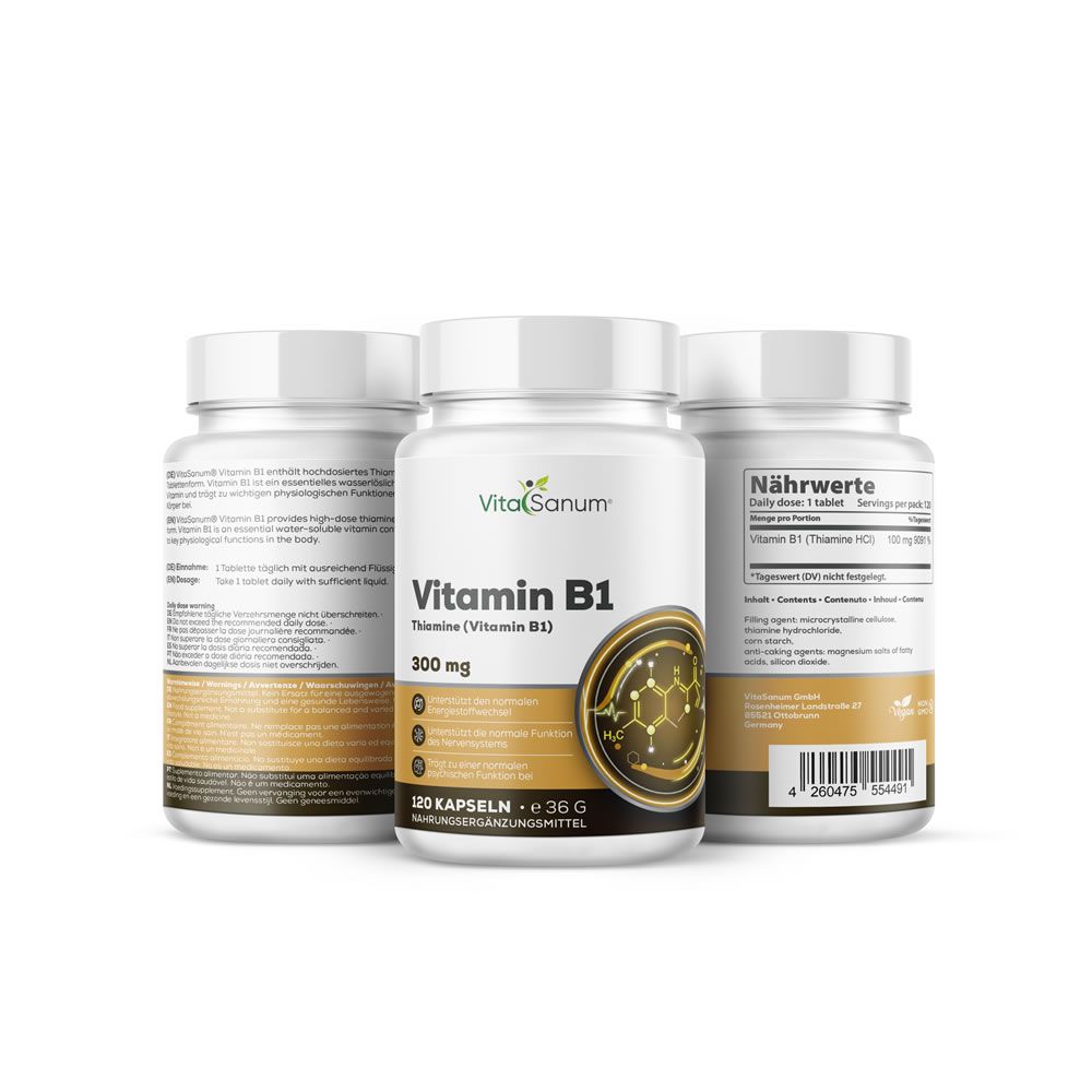 Drei weiße Flaschen mit Deckeln. Aufschrift: VitaSanum Vitamin B1, 300 mg, 120 Kapseln. Goldfarbenes Designelement. Rückseite mit Text.