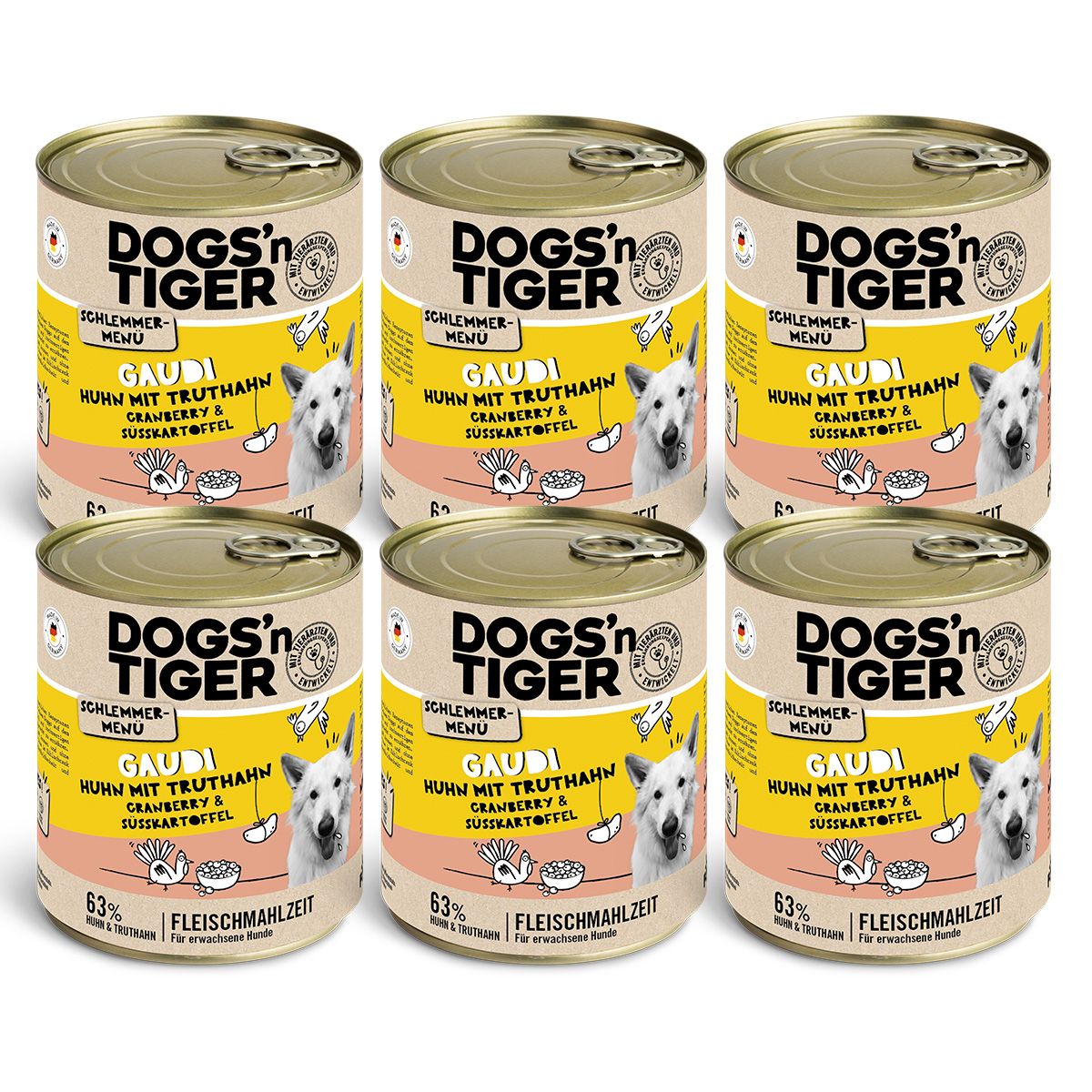Sechs Dosen Hundefutter. Aufschrift: Dogs'n Tiger, Gaudi, Huhn mit Truthahn, Cranberry & Süßkartoffel. 63% Fleischanteil.