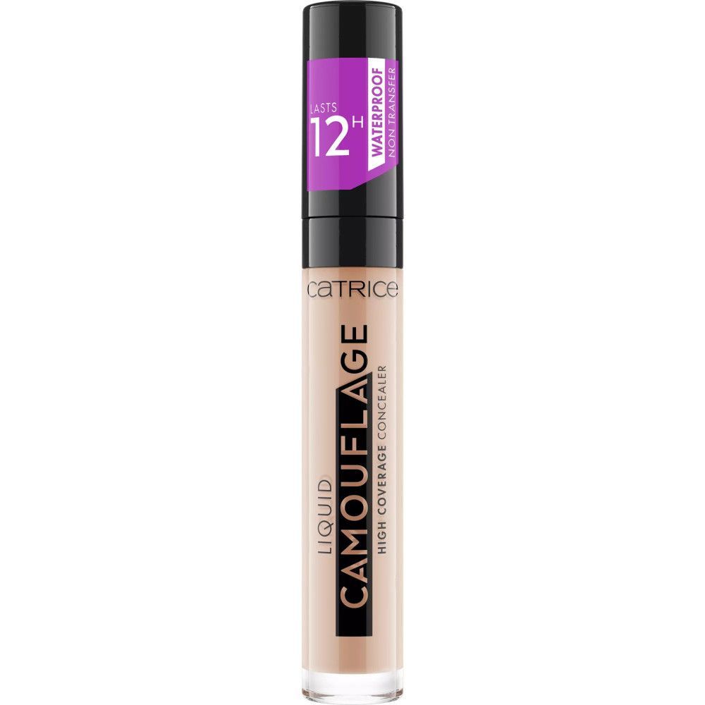 Catrice Camouflage Concealer. Flüssiger Concealer in einer transparenten Tube mit schwarzem Deckel. Aufschrift: Camouflage, High Coverage Concealer.