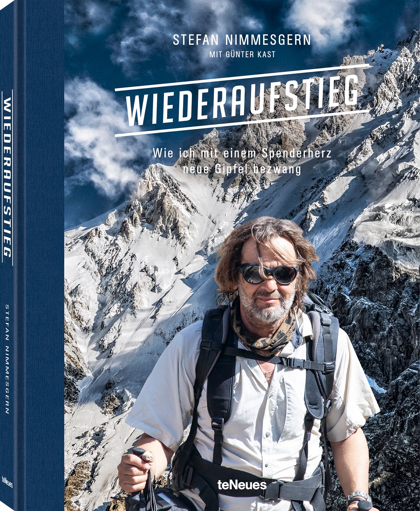 Buchcover: "Wiederaufstieg" von Stefan Nimmesgern. Mann vor Bergkulisse. Titel, Autor und Verlag sichtbar.