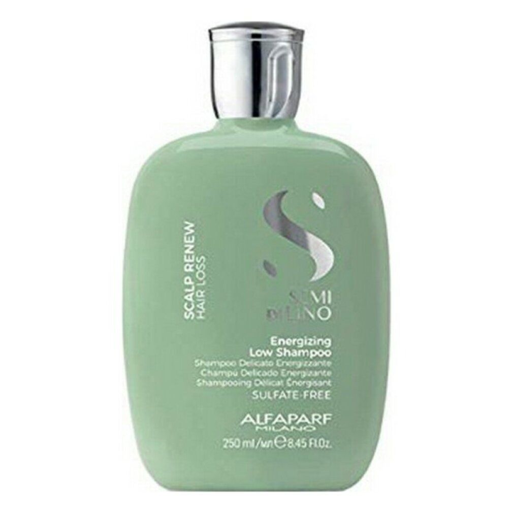 Grüne Flasche mit silbernem Deckel. Aufschrift: Scalp Renew Hair Loss, Semi Di Lino, Energizing Low Shampoo, Alfaparf Milano.