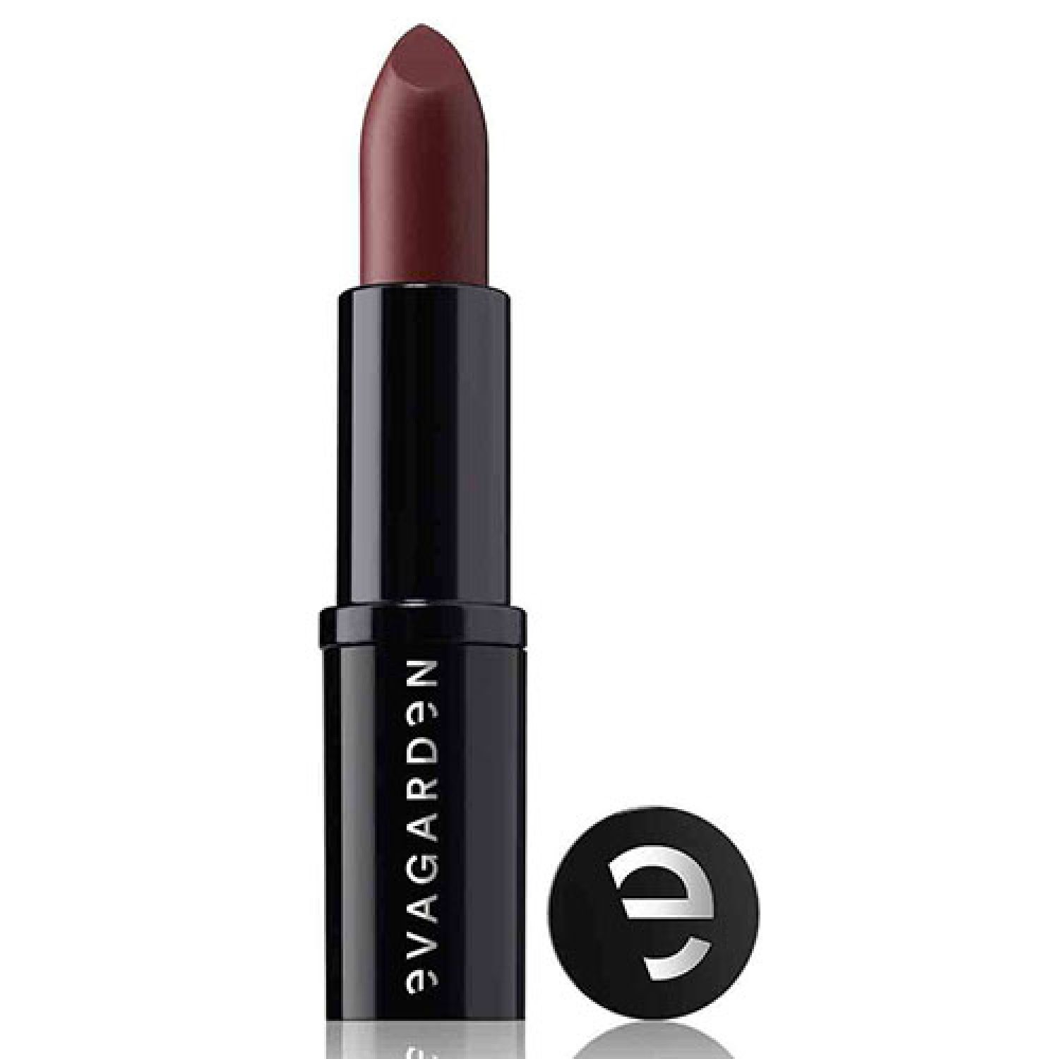 Lippenstift, dunkelrot, in schwarzer Hülse. Deckel daneben. Schriftzug: evagarden.