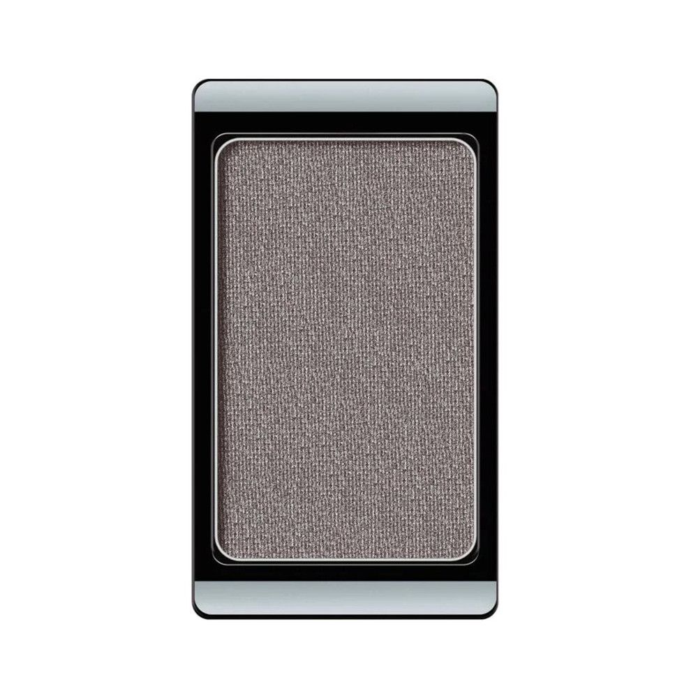 Artdeco Lidschatten in hellbrauner Farbe, in einer schwarzen Hülle mit silbernem Rand.