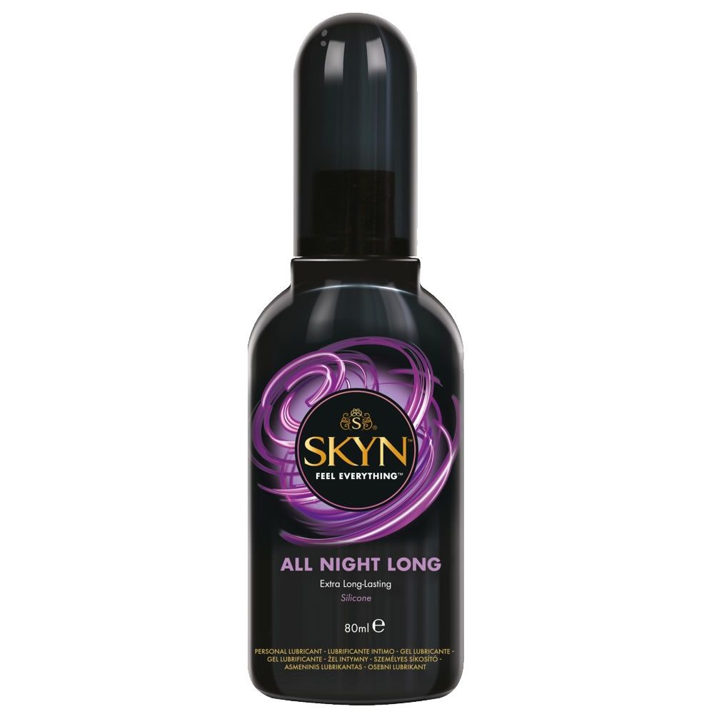 Schwarze Flasche mit Sprühkopf. Aufschrift SKYN, ALL NIGHT LONG. Lila Design. 80ml.