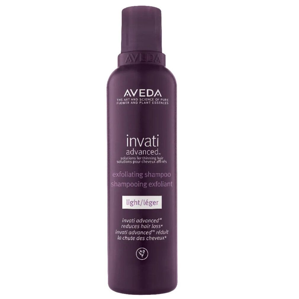 Dunkelviolette Flasche mit Aveda-Logo und Invati Advanced-Schriftzug. Exfolierendes Shampoo, light/léger. Vegan-Symbol.