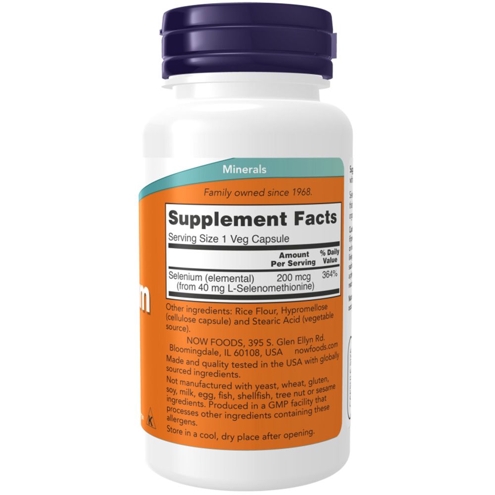 Rückseite der Flasche. Aufschrift: Supplement Facts. Enthält Selenium (elemental) 200 mcg. Zutatenliste und Herstellerinformationen.