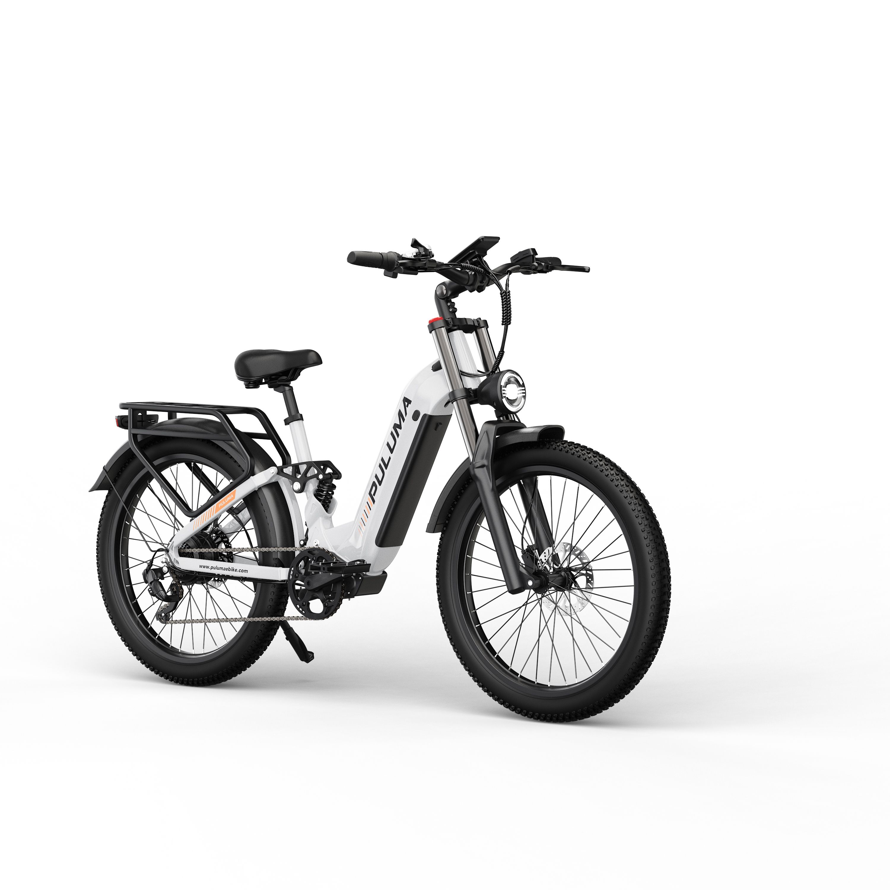 Weißes Elektrofahrrad mit schwarzen Reifen. Aufschrift PULUMA.