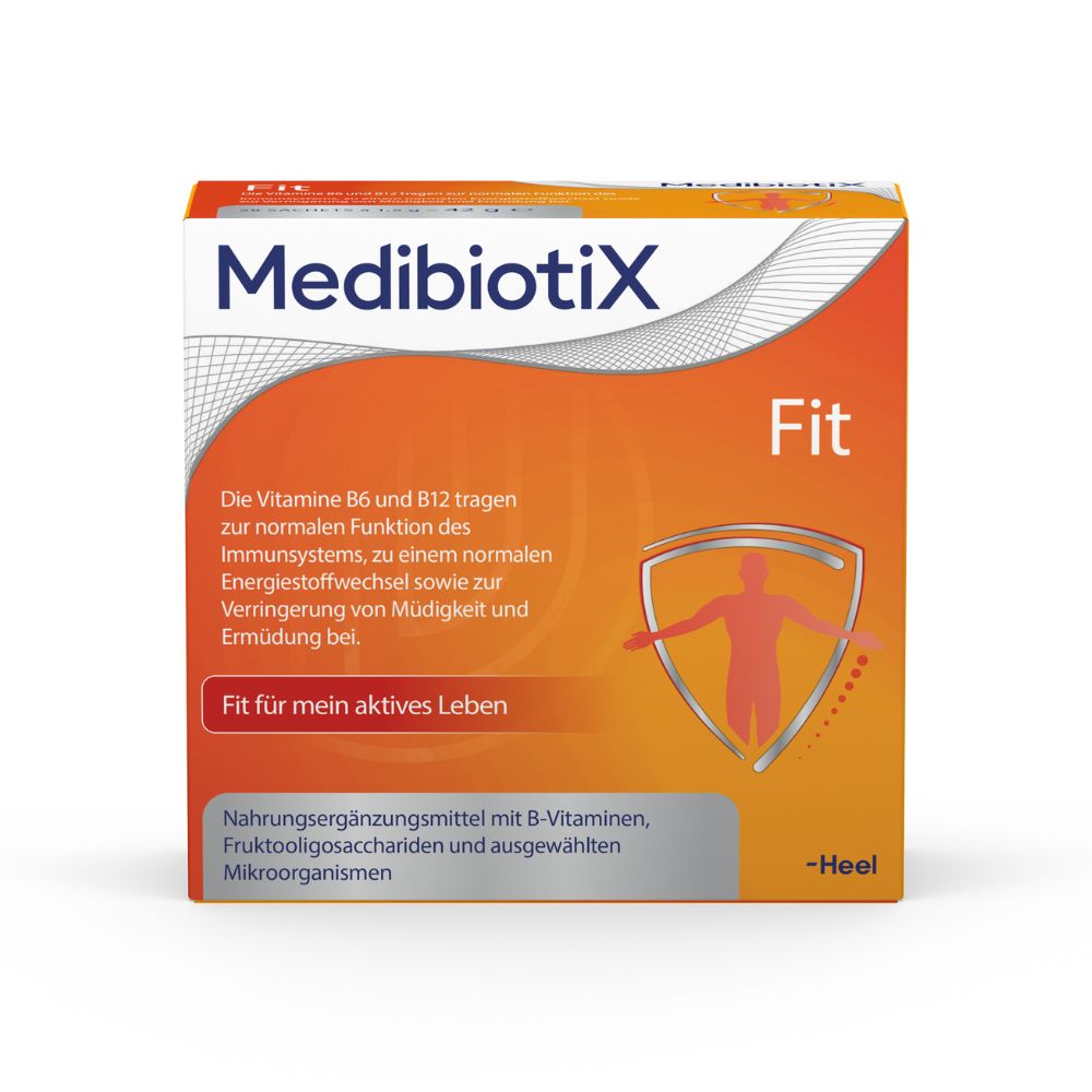 Verpackung von MedibiotiX Fit. Orange-weißes Design mit Produktinformationen und Logo. Enthält B-Vitamine und Darmbakterien.