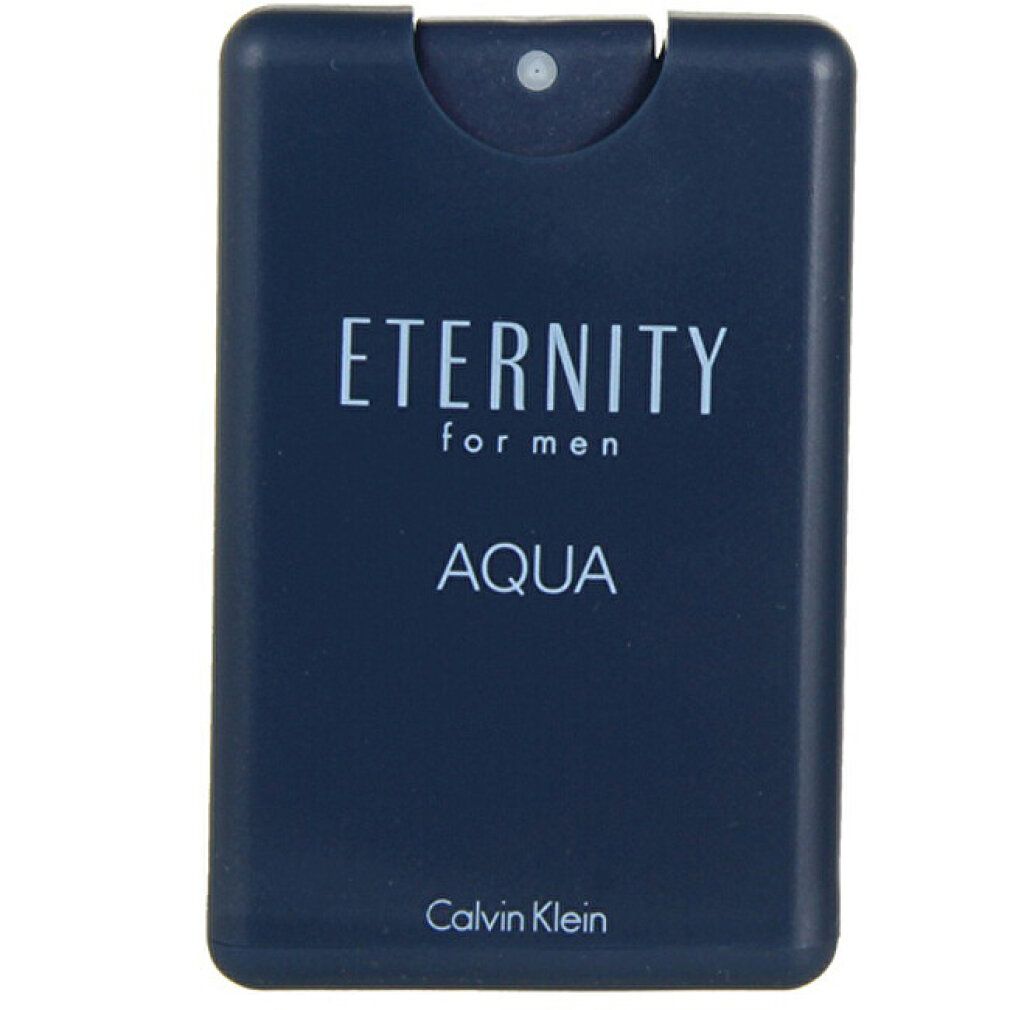 Dunkelblaues, rechteckiges Etui mit Sprühkopf. Aufschrift: ETERNITY for men AQUA. Marke: Calvin Klein.