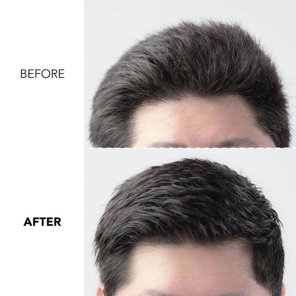 Vorher-Nachher-Vergleich. Oben: Haare vor der Anwendung. Unten: Haare nach der Anwendung. Beide Bilder zeigen dunkles Haar.