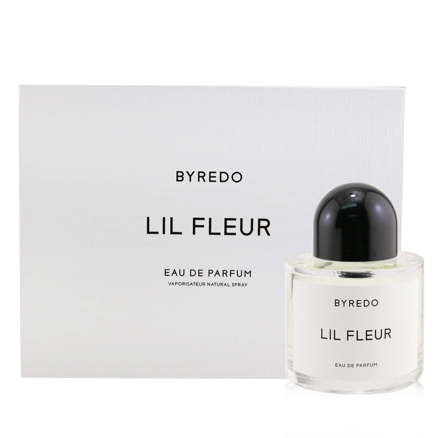 Parfümflakon und Verpackung. Flakon mit schwarzem Deckel. Verpackung mit Text: BYREDO, LIL FLEUR, Eau de Parfum.