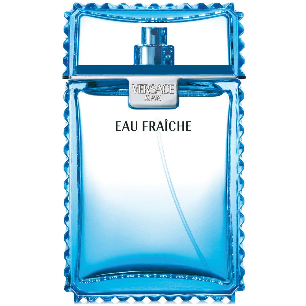Hellblaues Parfümflakon. Quadratische Form mit geriffelten Kanten. Aufschrift: VERSACE MAN EAU FRAICHE. Silberner Sprühkopf.
