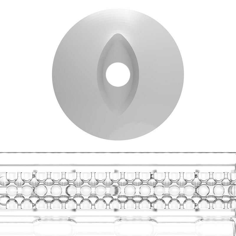 Eine Person hält einen transparenten Vagina Sleeve Masturbator.