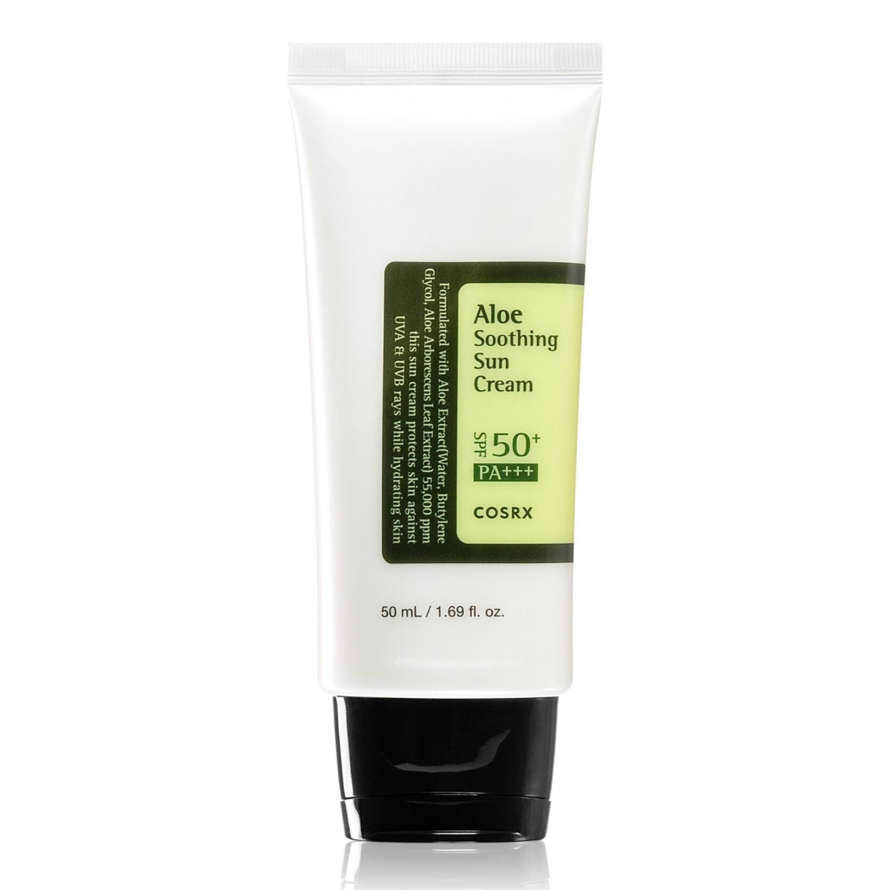 Weiße Tube mit schwarzem Deckel. Aufschrift: Aloe Soothing Sun Cream SPF 50+ PA+++. Grün-weiße Etikettierung. 50 ml.