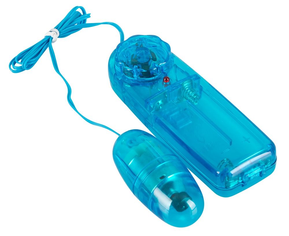Blauer Vibrator mit zwei Teilen, verbunden durch ein blaues Kabel. Ein Teil ist länglich, das andere oval.
