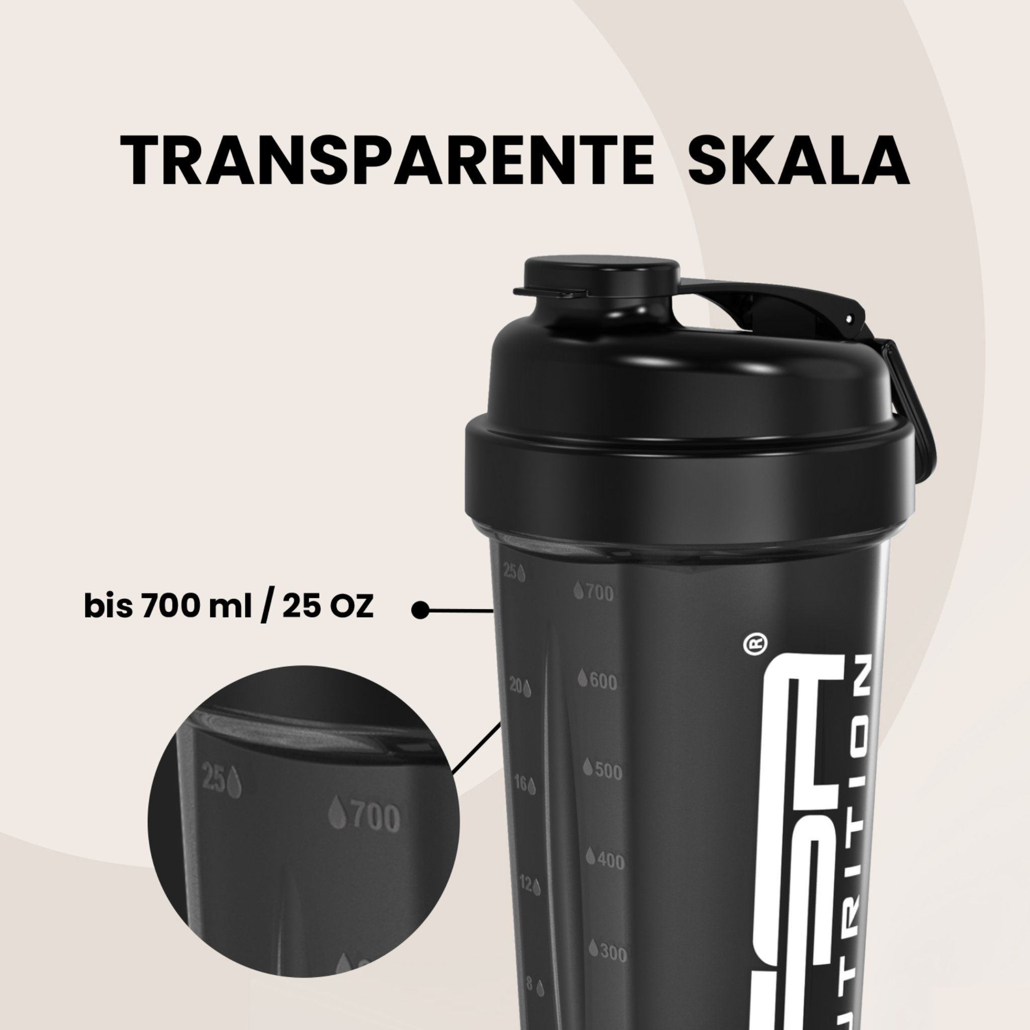 Schwarzer Shaker mit transparenter Skala bis 700 ml. Detailansicht der Skala mit Messangaben. FSA Nutrition Logo.