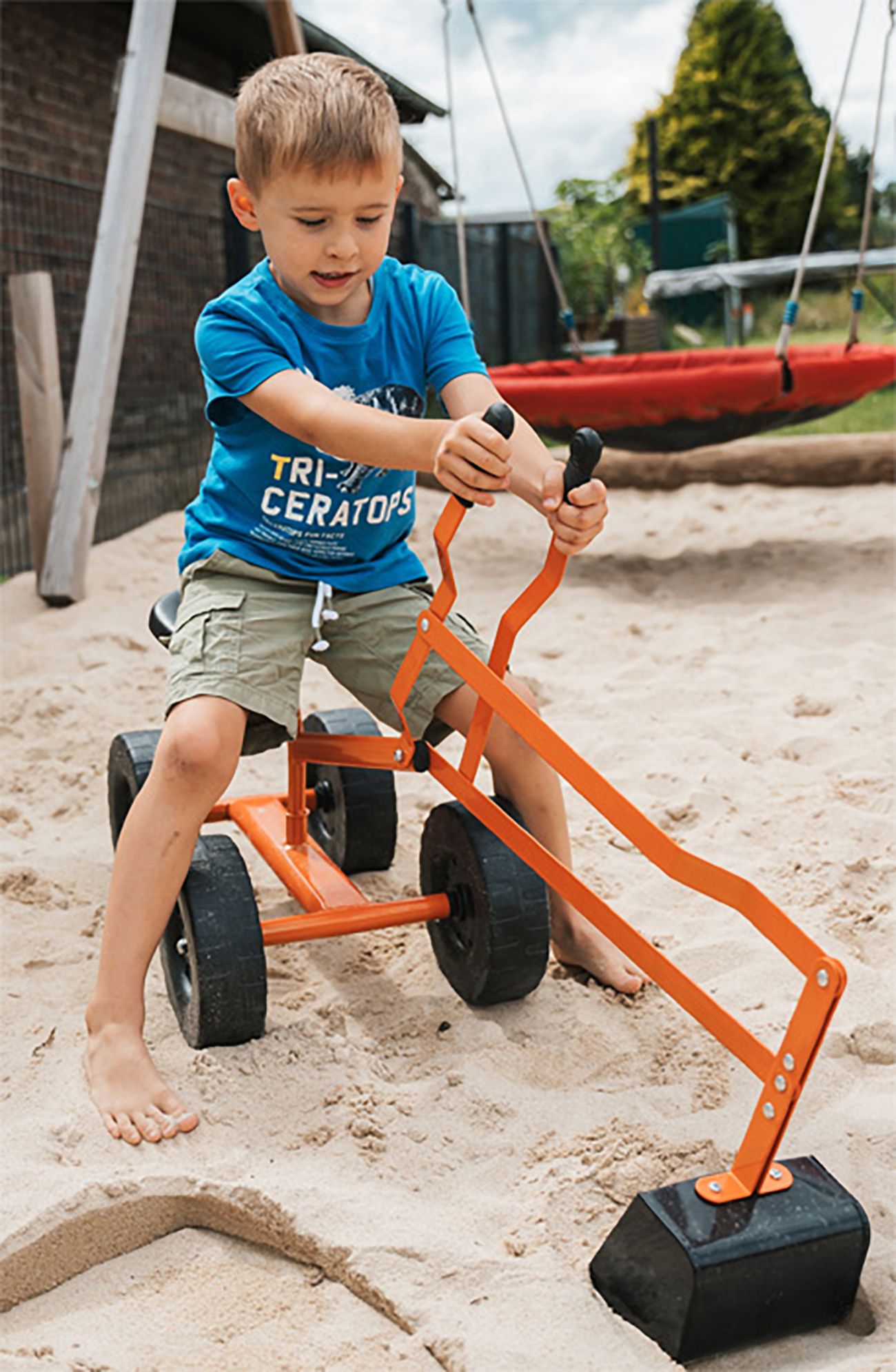 Small Foot Bagger mit Rädern, Rot