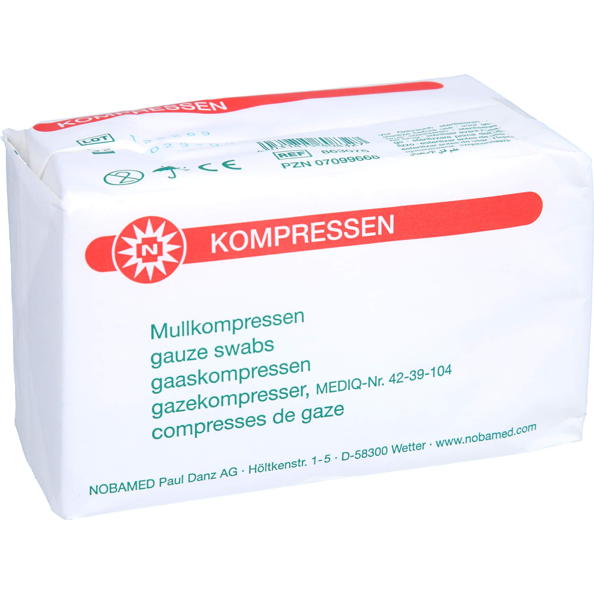 Verpackung mit Kompressen. Weiße und rote Verpackung mit Produktbezeichnung und Logo. Text: Kompressen, gauze swabs, gaaskompressen.