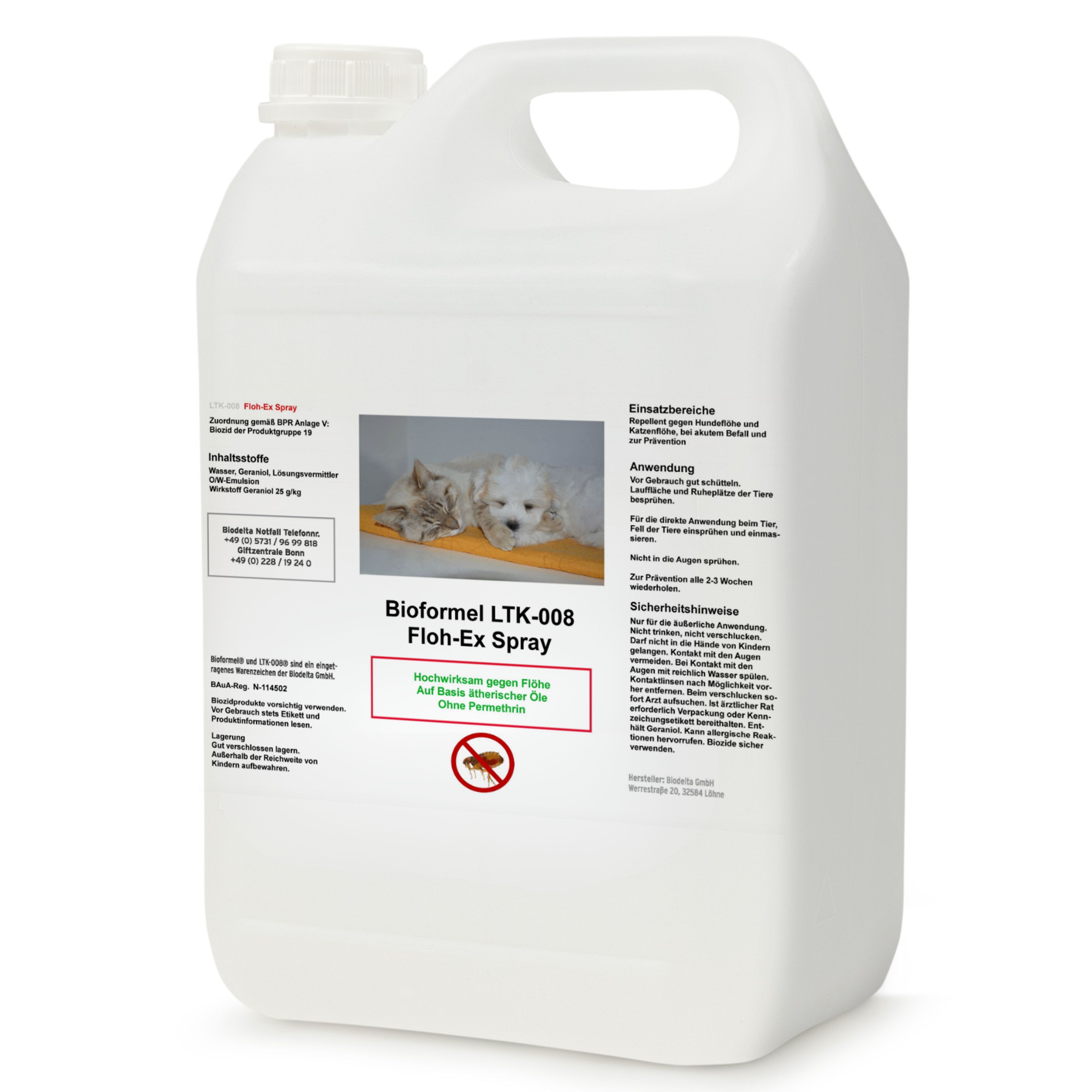 Große weiße Flasche mit Etikett. Text: Bioformel Ltk-008 Floh-Ex Spray, Hochwirksam gegen Flöhe, Auf Basis ätherischer Öle, Ohne Permethrin.