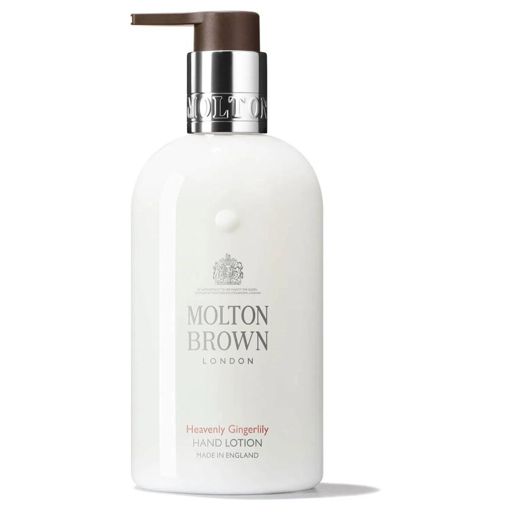 Weiße Handlotion-Flasche mit silbernem Pumpkopf. Aufschrift: Molton Brown London, Heavenly Gingerlily Hand Lotion, Made in England.