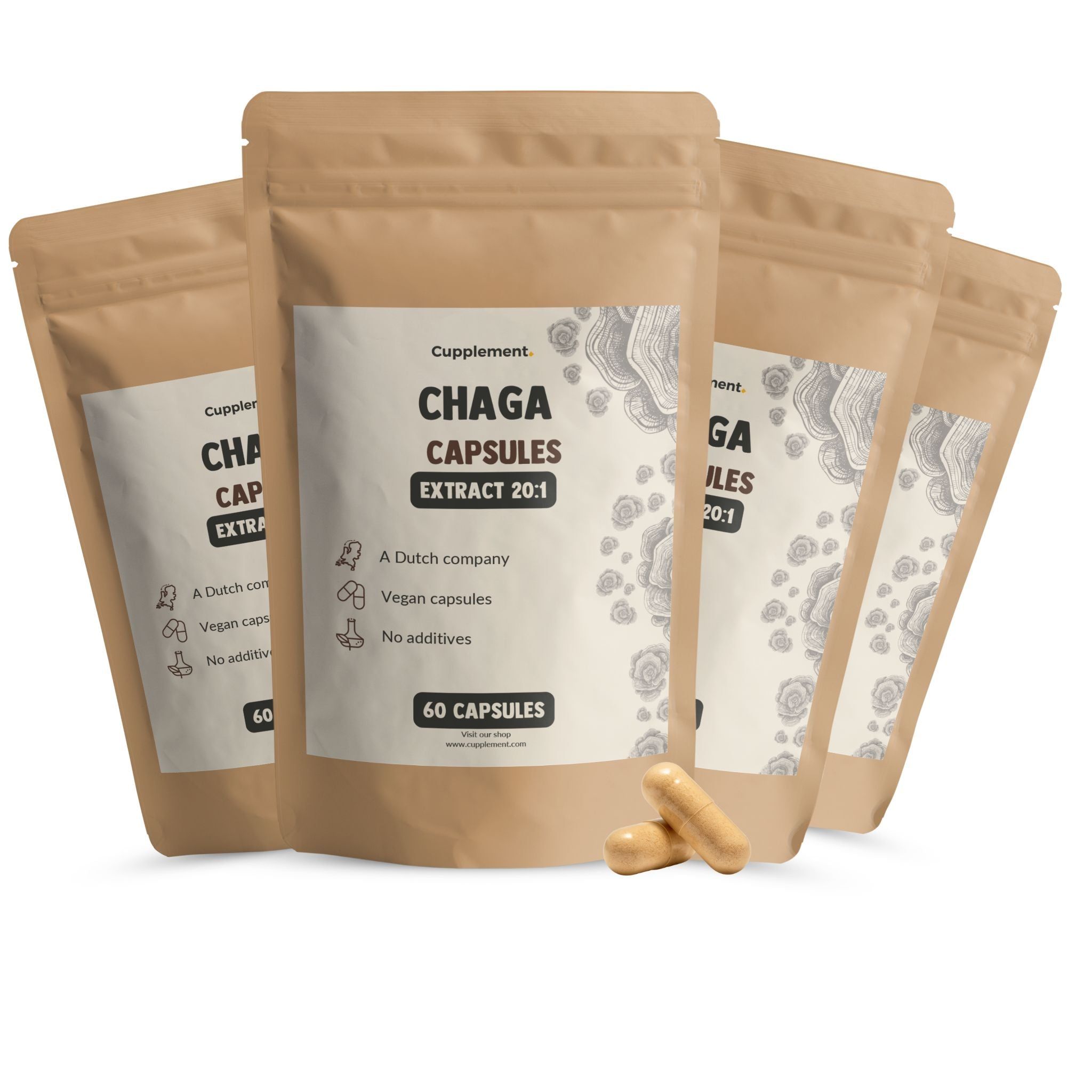 Mehrere Beutel mit Chaga-Kapseln. Aufschrift: Cupplement, Chaga Capsules, Extract 20:1, 60 Kapseln. Daneben Kapseln.