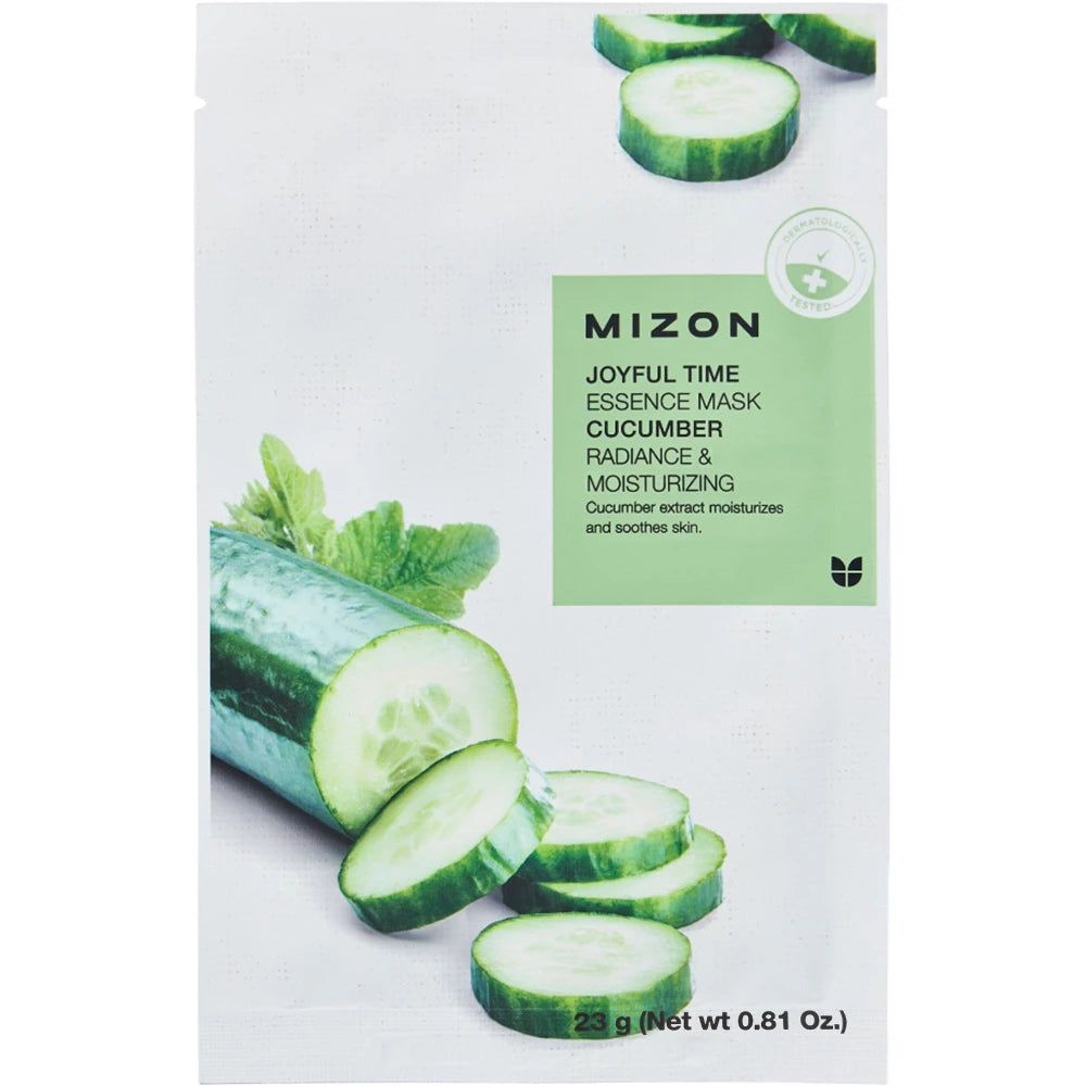 Gesichtsmaske mit Gurkenmotiv und Gurkenscheiben. Aufschrift: MIZON Joyful Time Essence Mask Gurke. Mit grüner Verpackung.