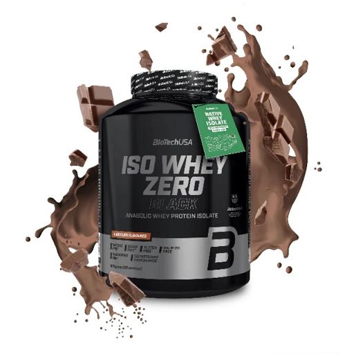 Schwarze Dose 'ISO WHEY ZERO BLACK' mit Schokoladen-Effekt. 'BioTechUSA' Logo und 'Strawberry Flavoured' Label sichtbar.