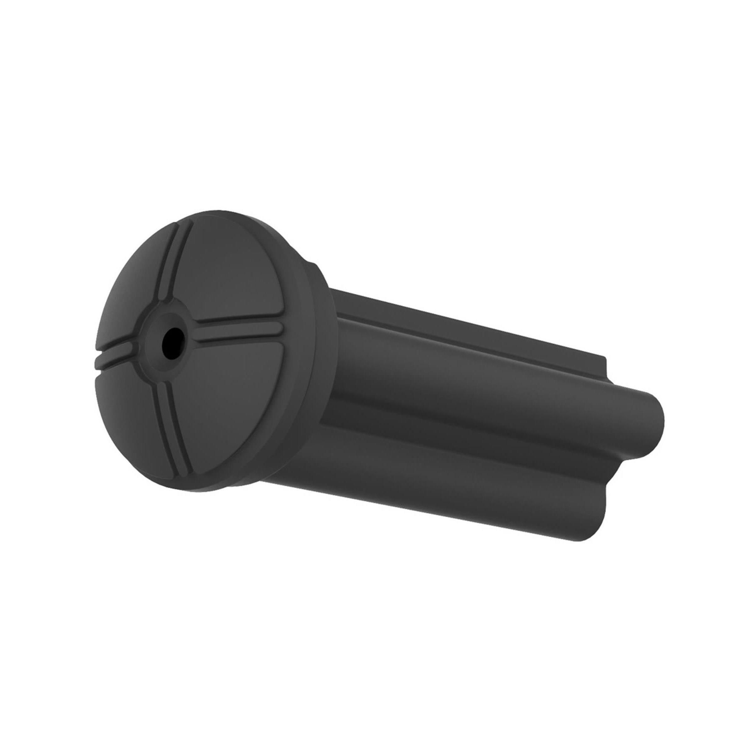 Titan Anal Sleeve, Seitenansicht, zeigt die gerillte Innenstruktur und den Abschluss.