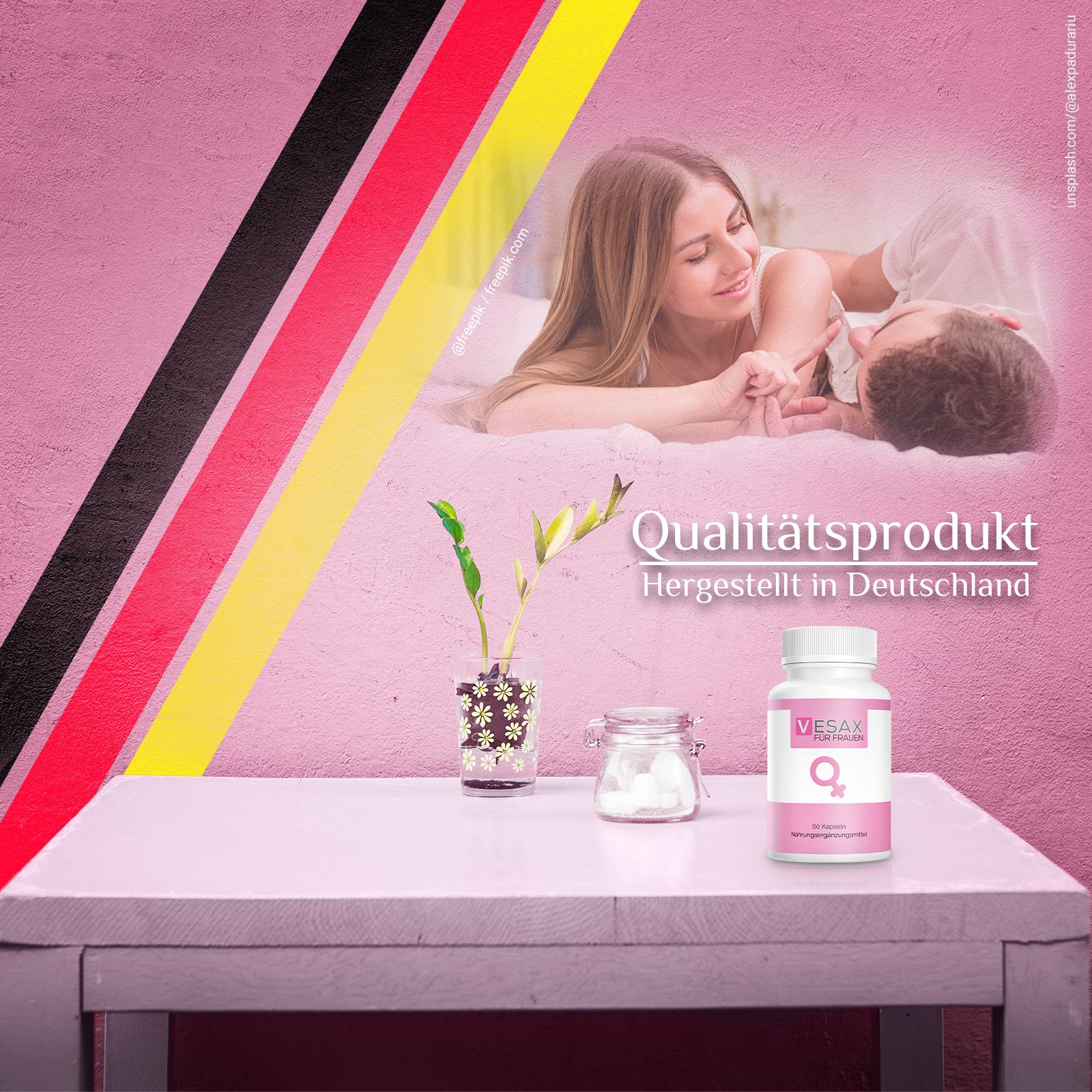 Weiße Flasche mit rosa Etikett. Aufschrift: Vesax für Frauen. 60 Kapseln. Text: Qualitätsprodukt. Hergestellt in Deutschland. Hintergrund: Tisch mit Pflanze.