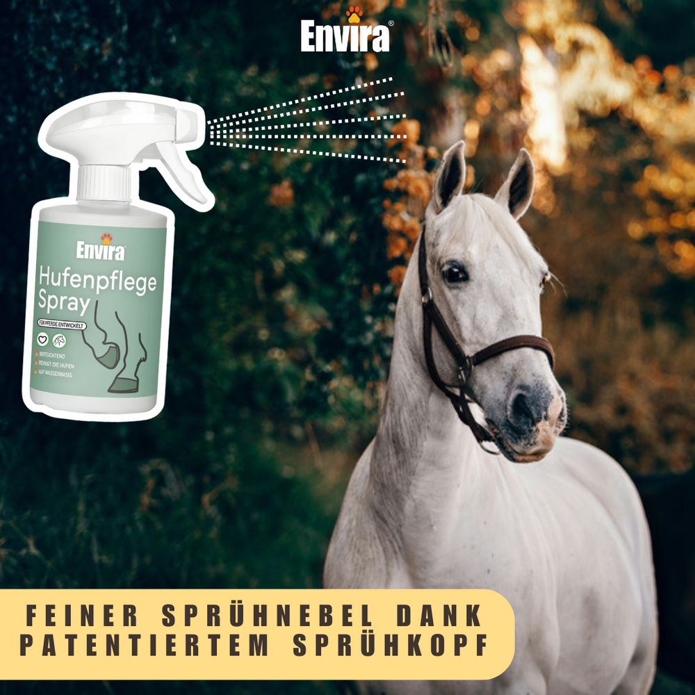 Pferd neben Envira Hufenpflege Spray. Feiner Sprühnebel. Text: Feiner Sprühnebel dank patentiertem Sprühkopf.