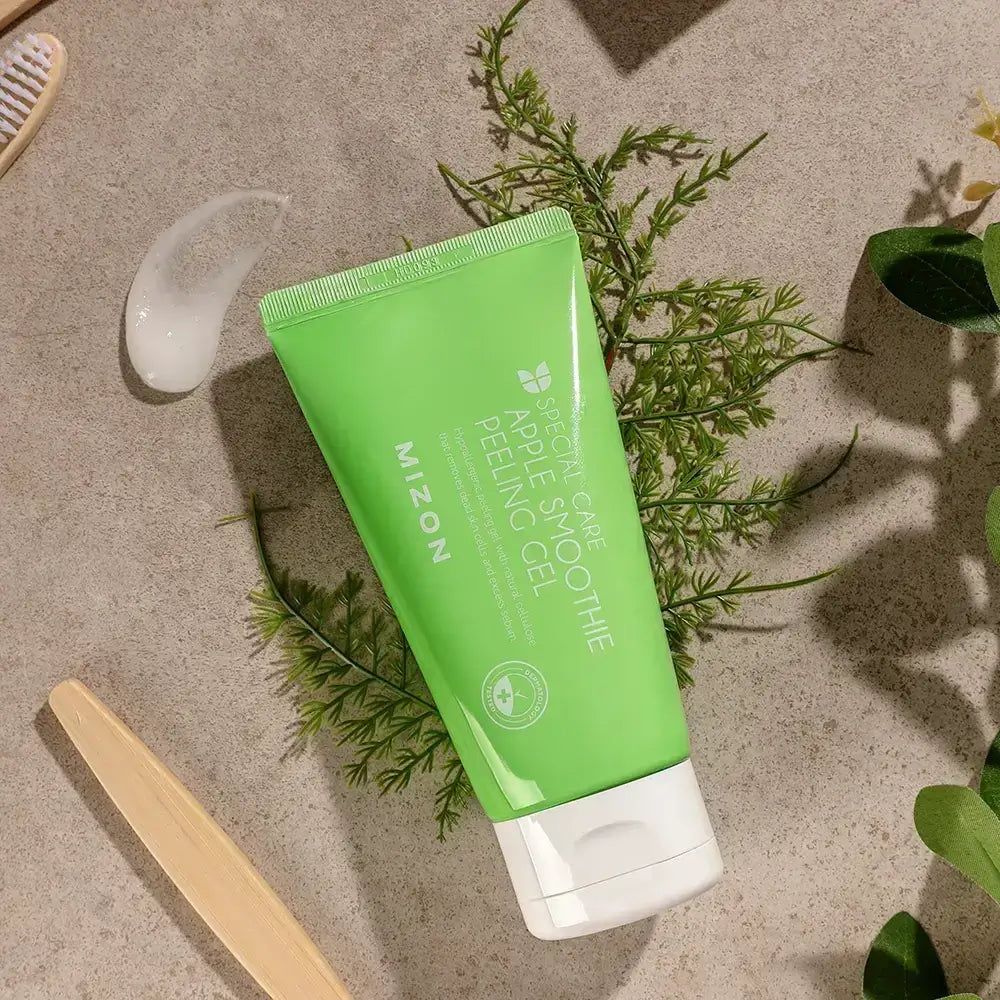 MIZON Apple Smoothie Peeling Gel