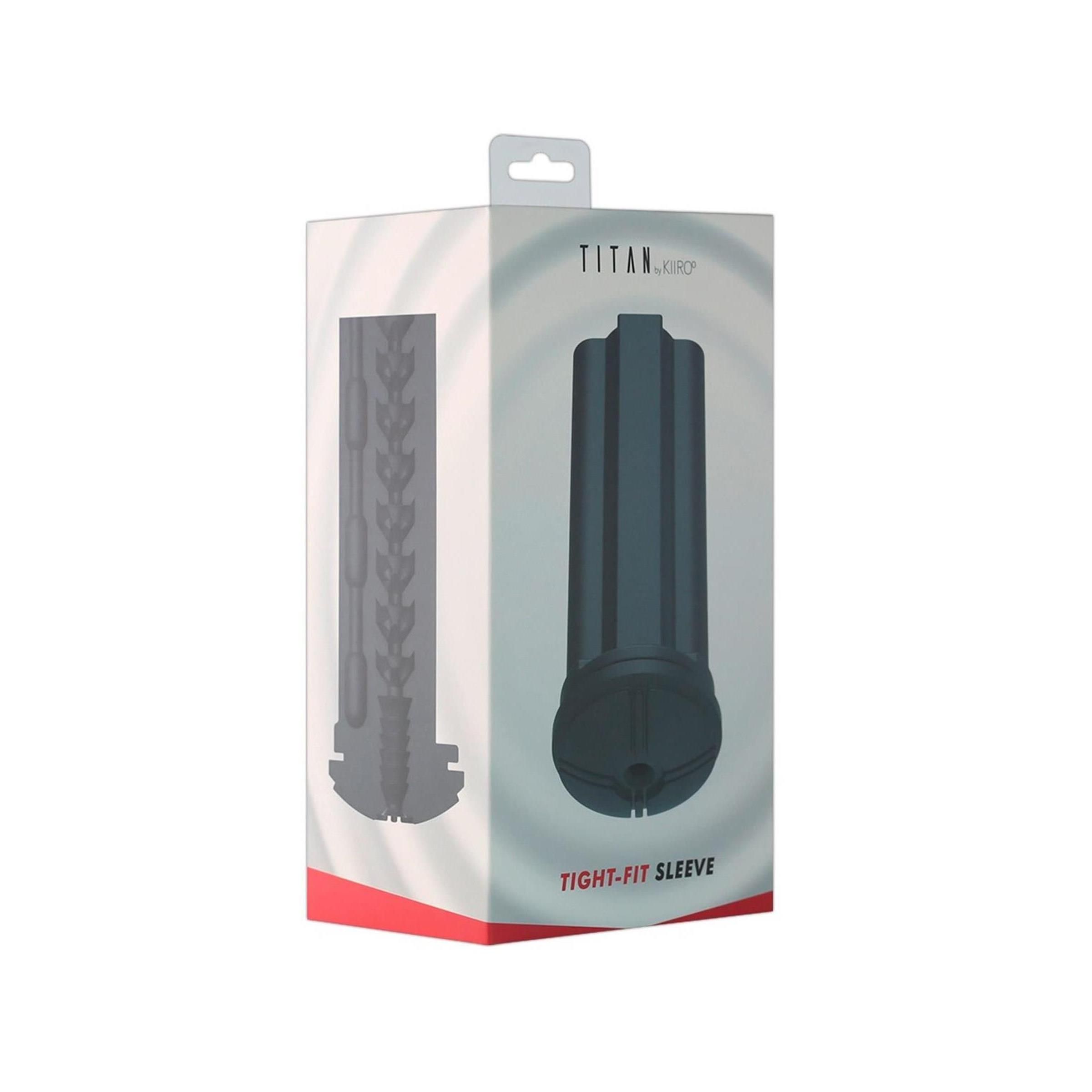Verpackung des Titan Anal Sleeve mit Sichtfenster und Produktabbildung.