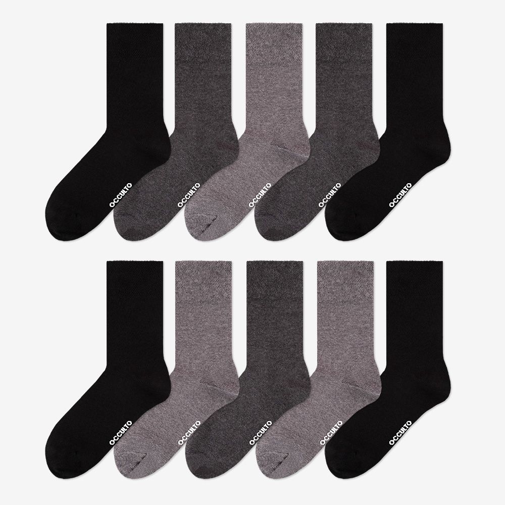 Zehn Paar Socken in Grau- und Schwarztönen. Marke Occulto am Bund. Modell Goetz.