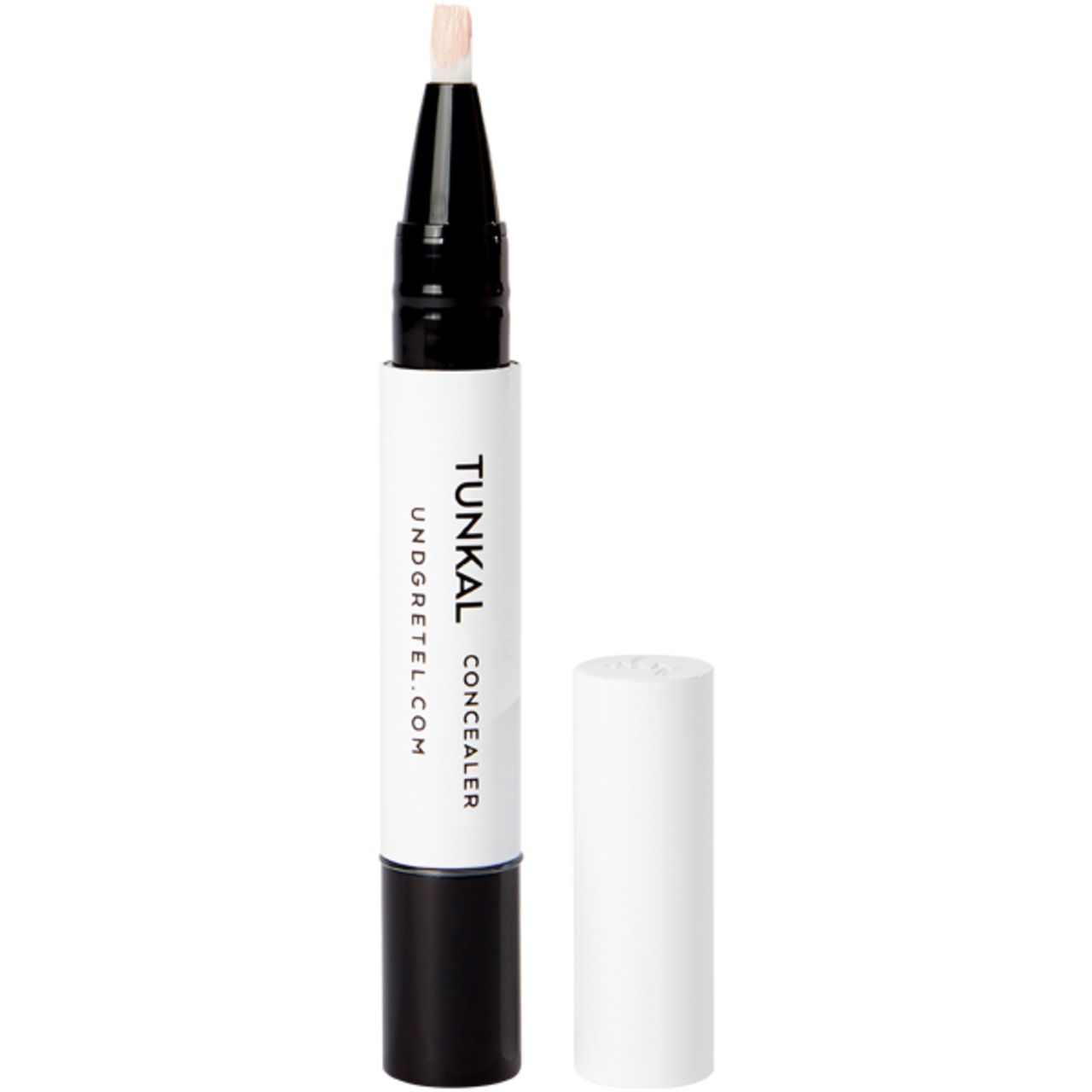 Weißer Concealer-Stift mit schwarzem Ende und Kappe. Aufschrift: Tunkal Concealer, undgretel.com.