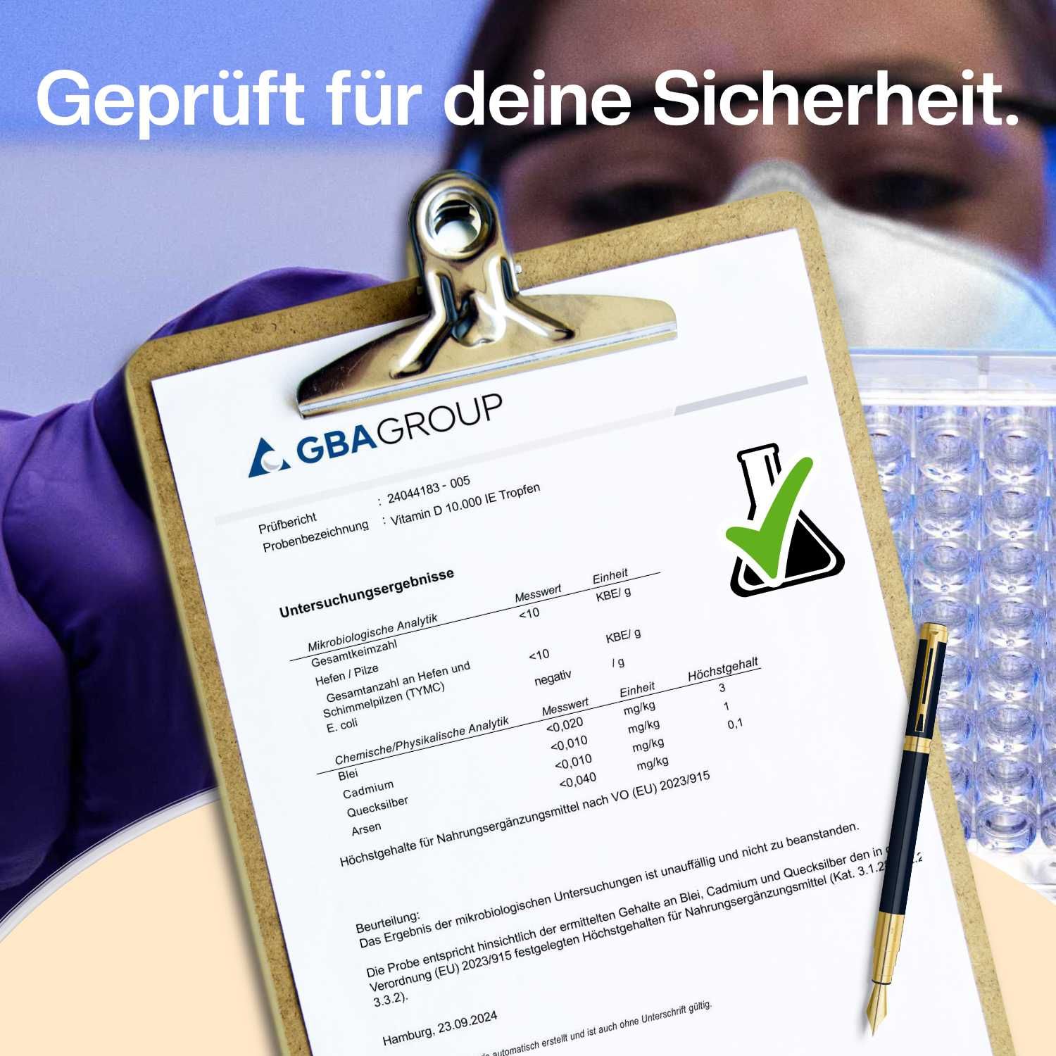 Prüfbericht von GBA GROUP mit grüner Haken-Grafik. Pipette und Reagenzgläser im Hintergrund.