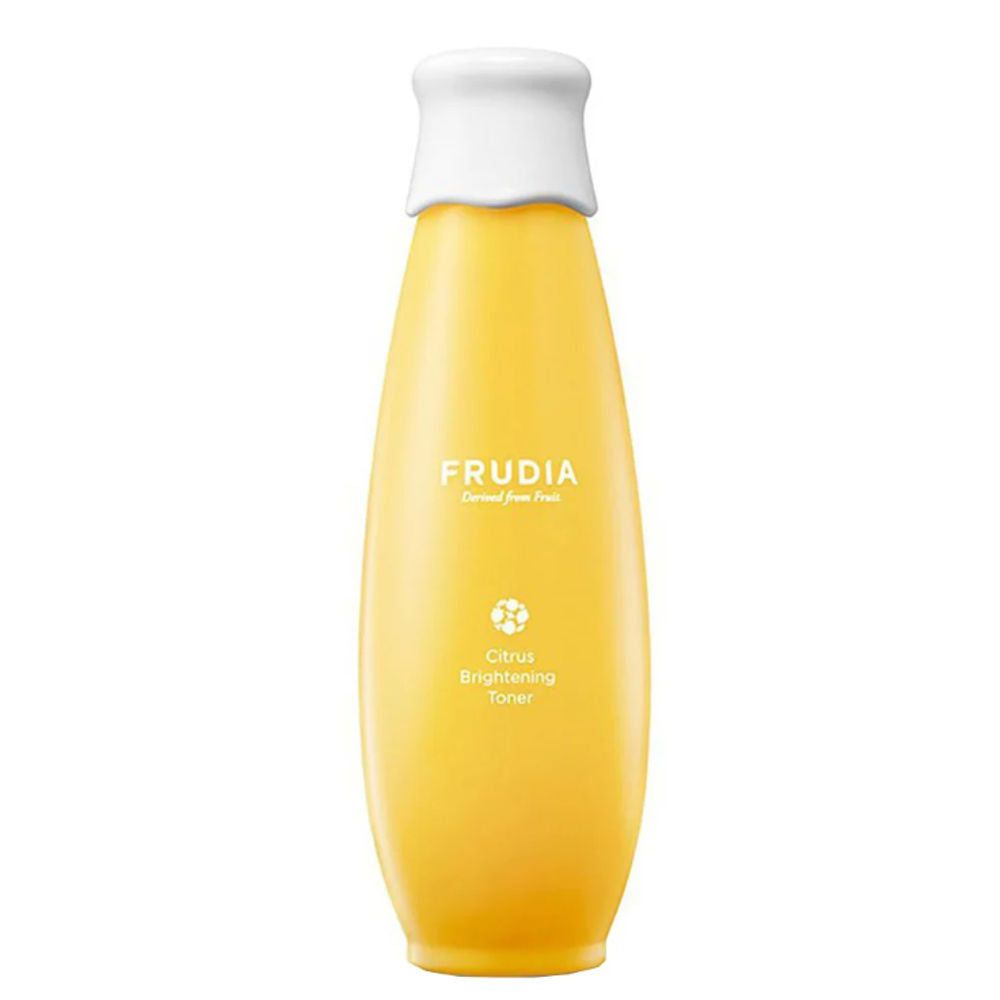 Gelbe Flasche mit weißem Deckel. Aufschrift: Frudia, Citrus Brightening Toner.