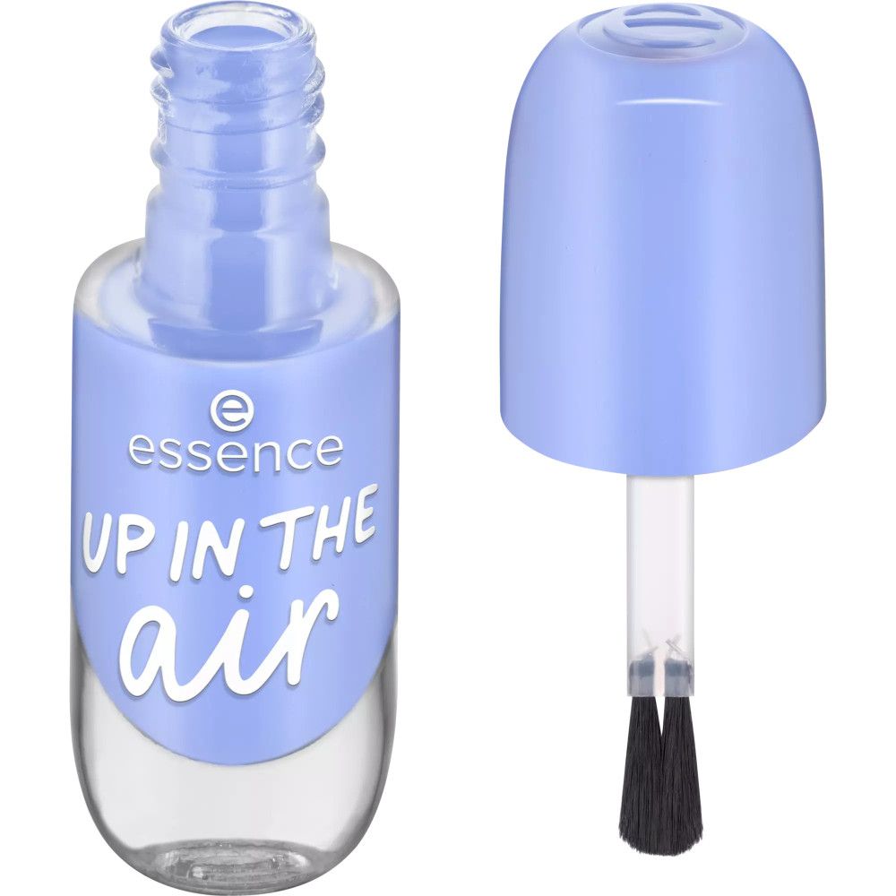 Nagellackflasche, geöffnet, mit Pinsel. Hellblauer Lack, transparente Flasche. Aufschrift: Essence, UP IN THE AIR.