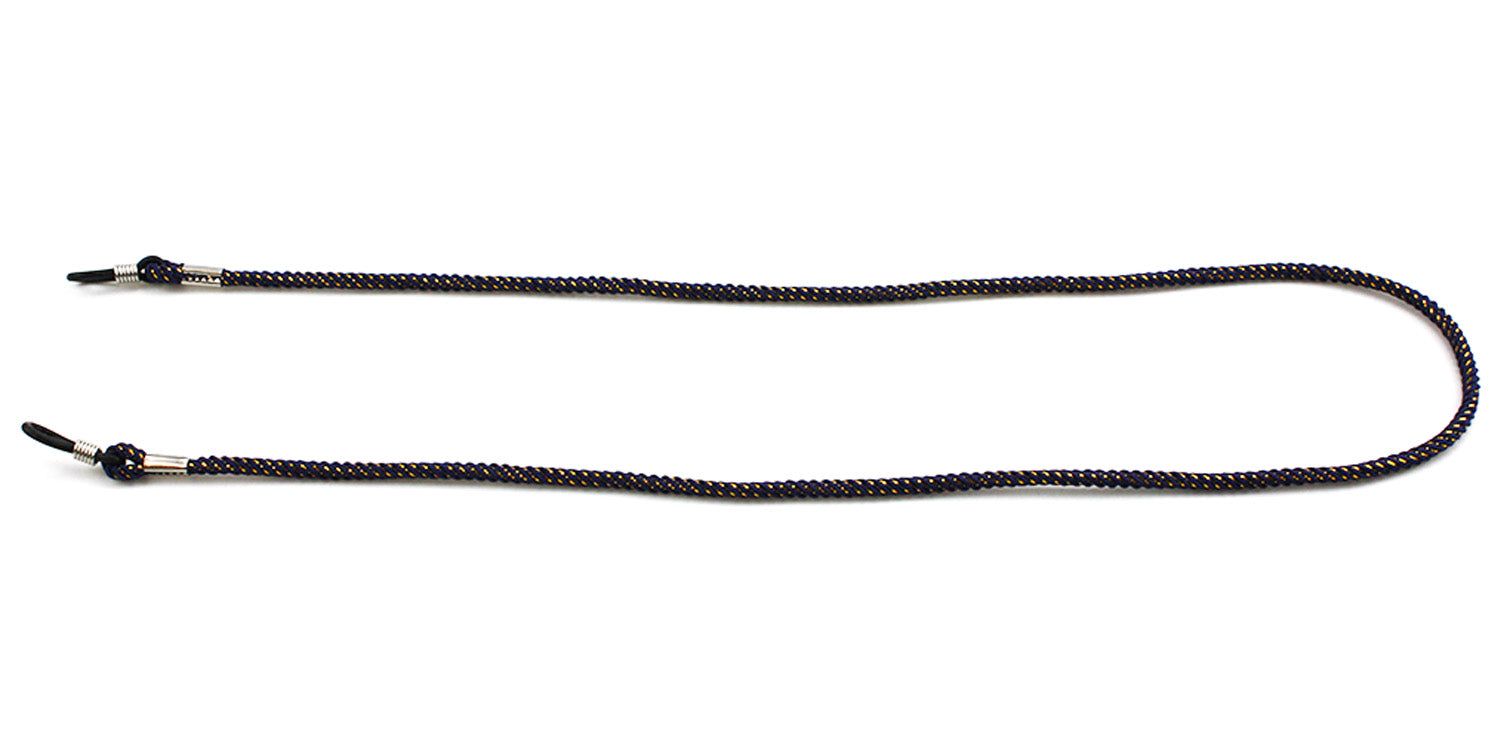 Schwarzes Brillenband. Metallösen zur Befestigung an Brillenbügeln. Auf weißem Hintergrund.