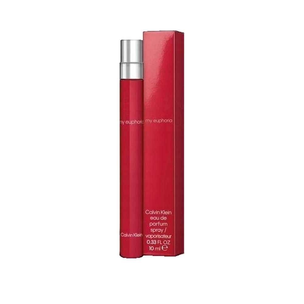 Rotes Parfumflakon mit silbernem Zerstäuber und roter Verpackung. Aufschrift: Calvin Klein, my euphoria, eau de parfum, 10 ml.
