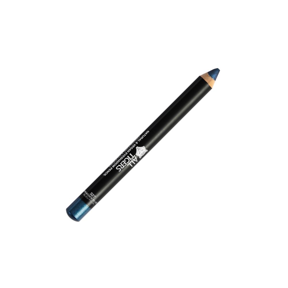 Blauer Kajalstift. Schwarzer Schaft, blaue Spitze. Aufschrift: ALL TIGERS, Natural & Vegan Eyeshadow Pencil.