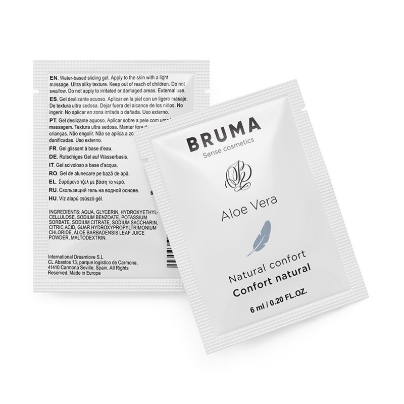 Zwei weiße Beutel mit Produktinformationen. Auf einem steht "BRUMA Aloe Vera Natural confort".