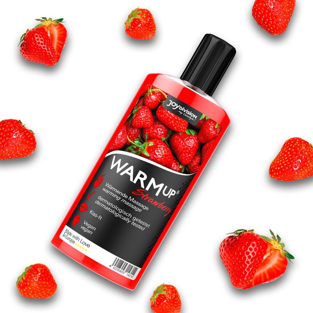 Flasche mit schwarzem Deckel. Aufschrift: WARMUP, Erdbeer-Liquid. Erdbeeren im Hintergrund.