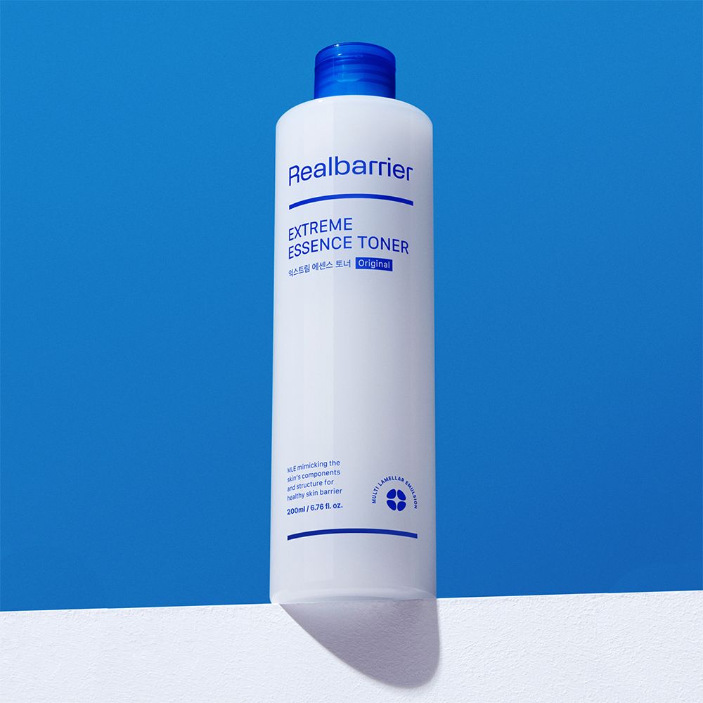 REAL BARRIER Extreme Essence Face Toner