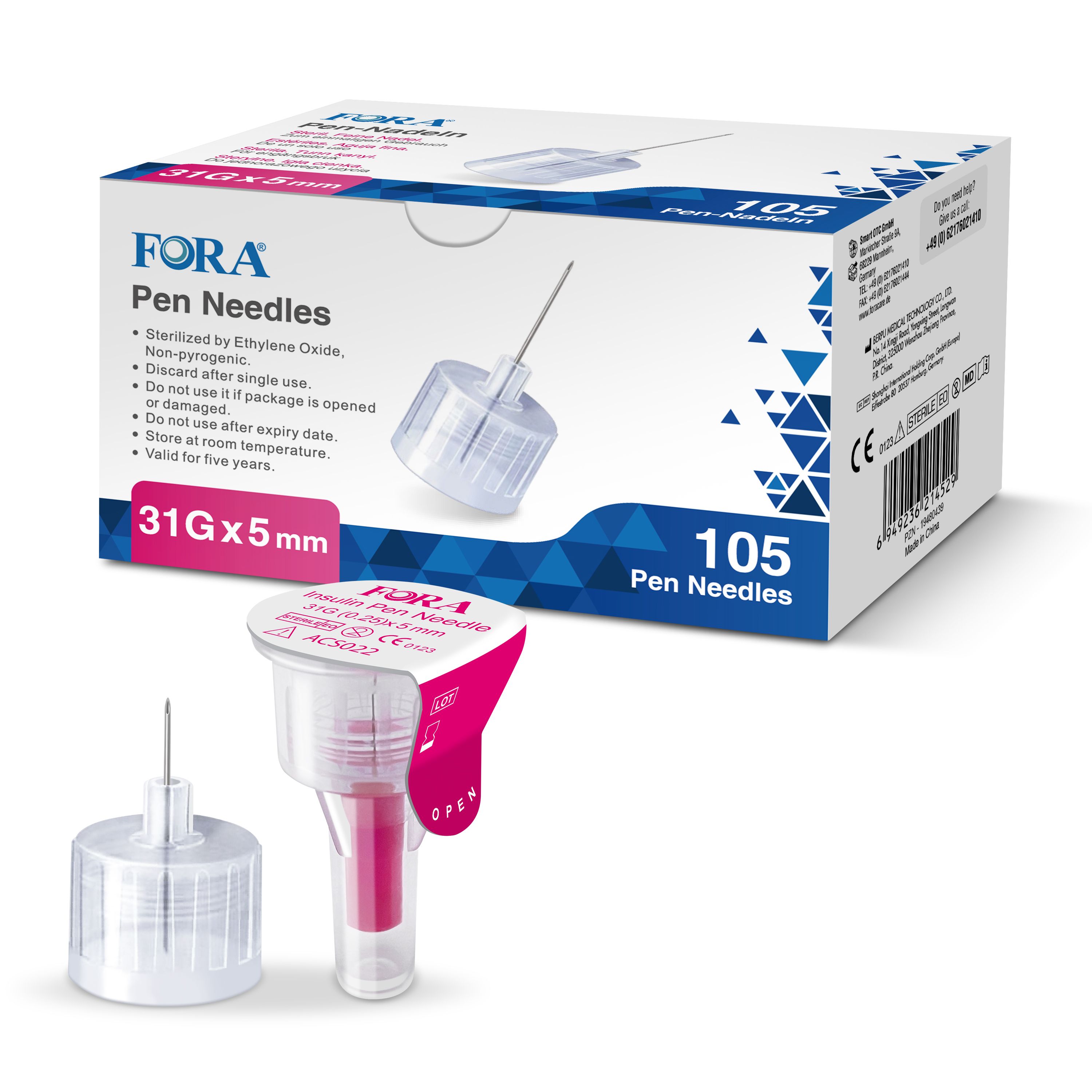 Verpackung mit FORA Pen Needles. 31G x 5mm Nadeln, 105 Stück. Einzelne Nadeln und eine geöffnete Nadel mit roter Kappe. CE-Kennzeichnung.