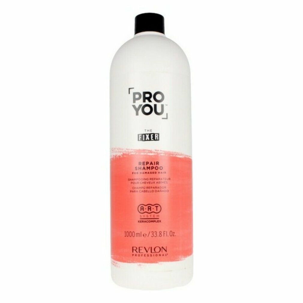Weiße Shampoo-Flasche mit schwarzem Deckel. Aufschrift: PRO YOU THE FIXER REPAIR SHAMPOO. Marke Revlon Professional.